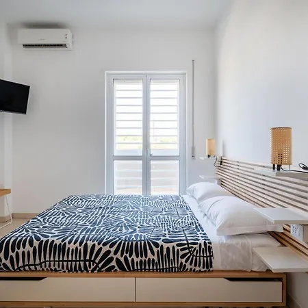 Apartment Cloud Swing By Wonderful Italy